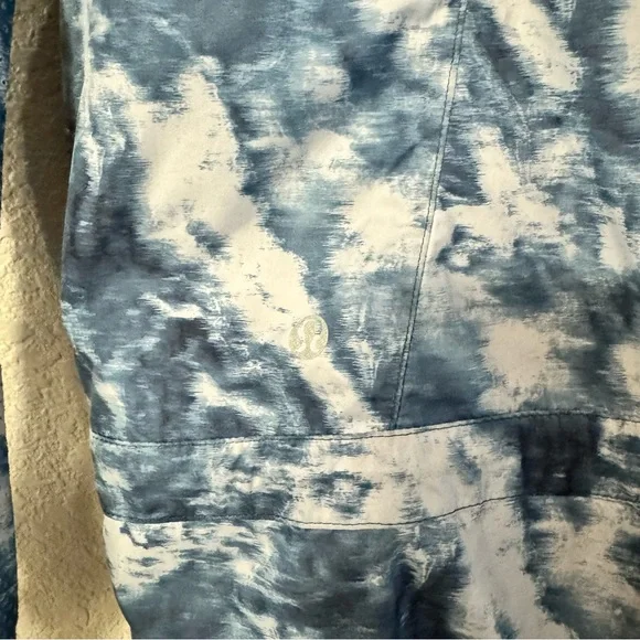 Lululemon Miss Misty Jacket Full Zip Winderbreaker Alberta Silver Fox Blue S - Picture 8 of 13